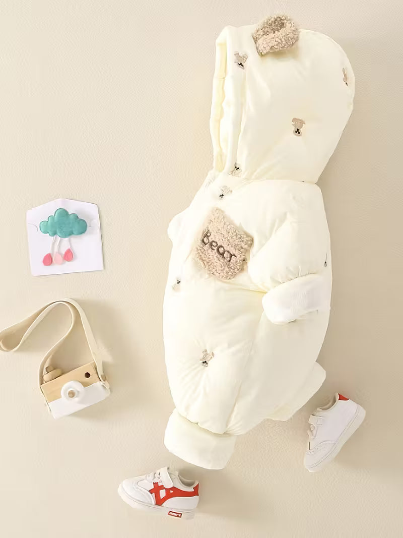 Körpə Qız Qış Paltosu – Kapüşonlu, Ayıcıq Naxışlı, Qalın Fleece Astarlı, Uzun Qol, Ön Ciblər, Kontrast Haşiyəli, İsti və Rahat Qış Geyimi