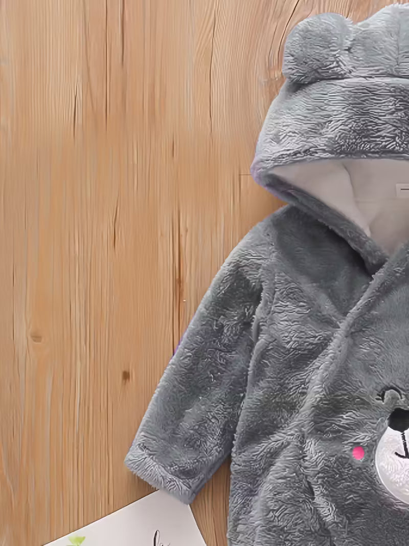 Super İsti Ayı Naxışlı Körpə Kombinezonu – Qışda Rahat və Şirin